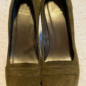 Stuart Weitzman Suede Round Toe Pumps